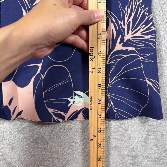 Patagonia R1 Lite Yulex Wetsuit Vest Womens 6 Purple Floral Sleeveless SAMPLE - Picture 7 of 9